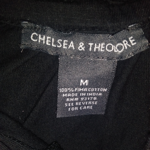 Chelsea & Theodore Black Shirt Women's Size M - Picture 2 of 2